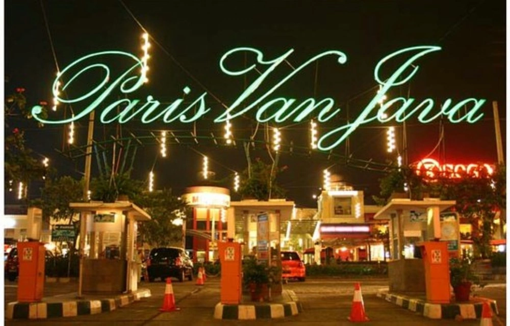 Paris Van Java Mall